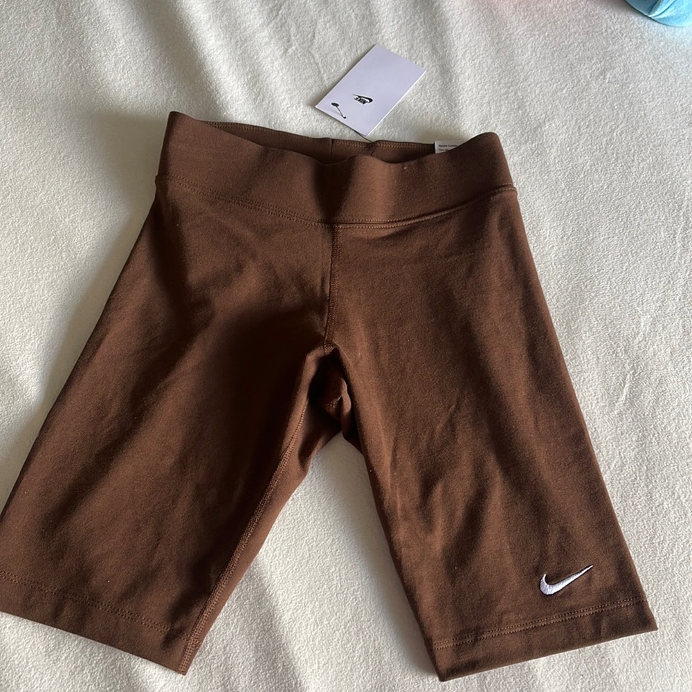 NWT Nike biker shorts